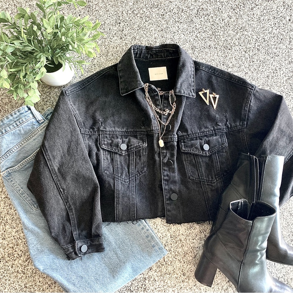 Black Jean Jacket Cropped